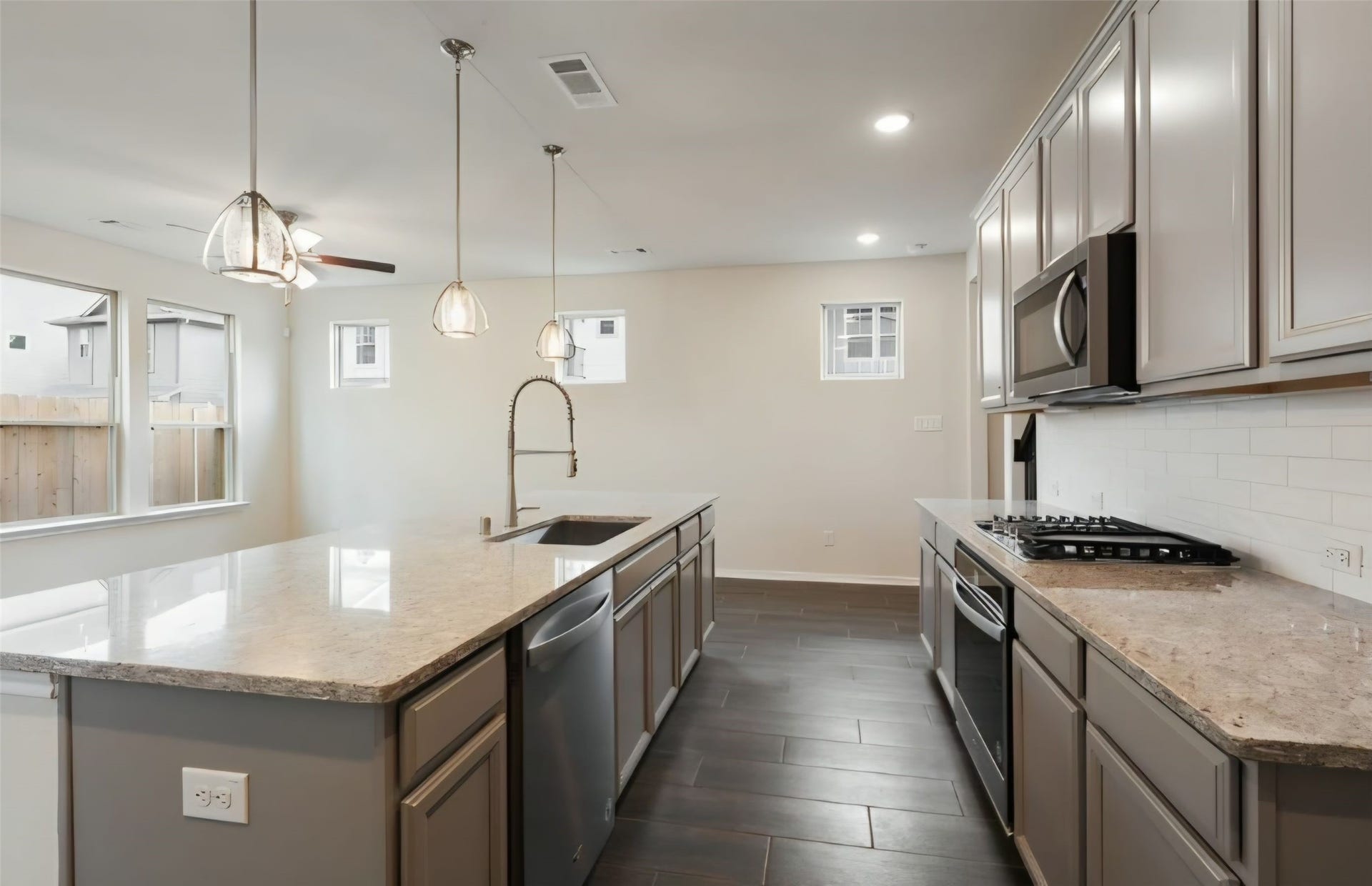 3104 Dakota Falls Drive, Houston, TX 77063 Another angle of the spacious kitchen