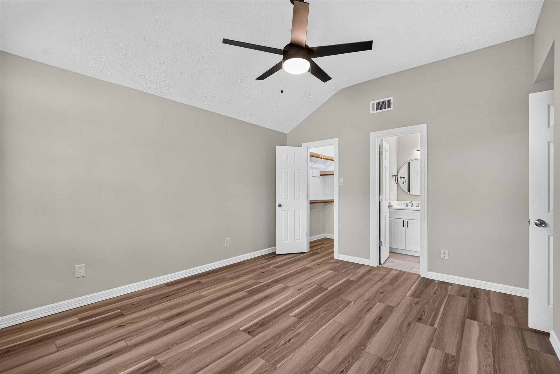 2031 Hickory Glen Drive, Missouri City, TX 77489