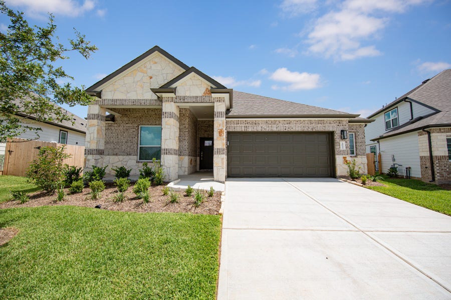 Property photo for 3033 Mistflower Trail, Brookshire, TX