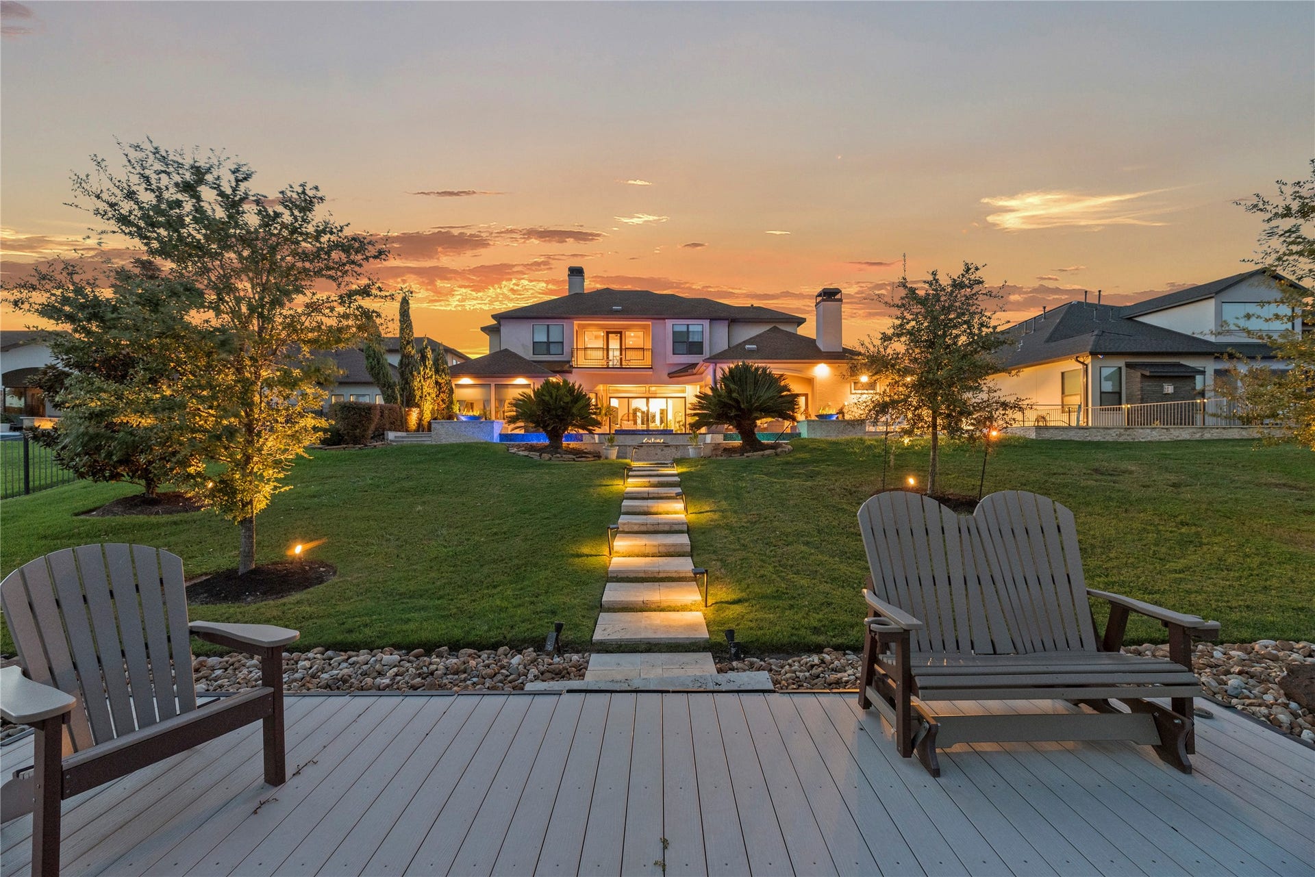 10314 Joshua Creek Court, Cypress, TX 77433 Private lakefront living at its finest, with a beautifully landscaped lawn and a private dock offering a peaceful place to relax and enjoy the water.