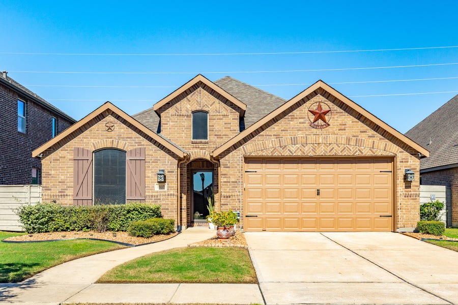 Property photo for 2337 Olive Forest Lane, Manvel, TX