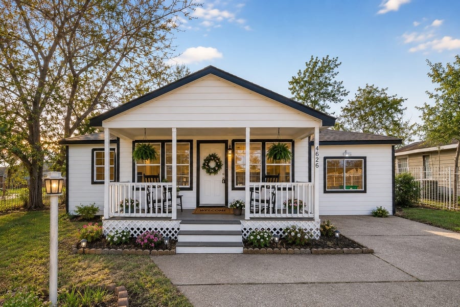 Property photo for 4626 Dewberry Street, Houston, TX