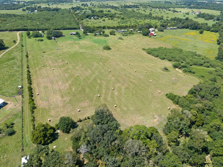 Property photo for 38096 Klaus Ln, Pattison, TX