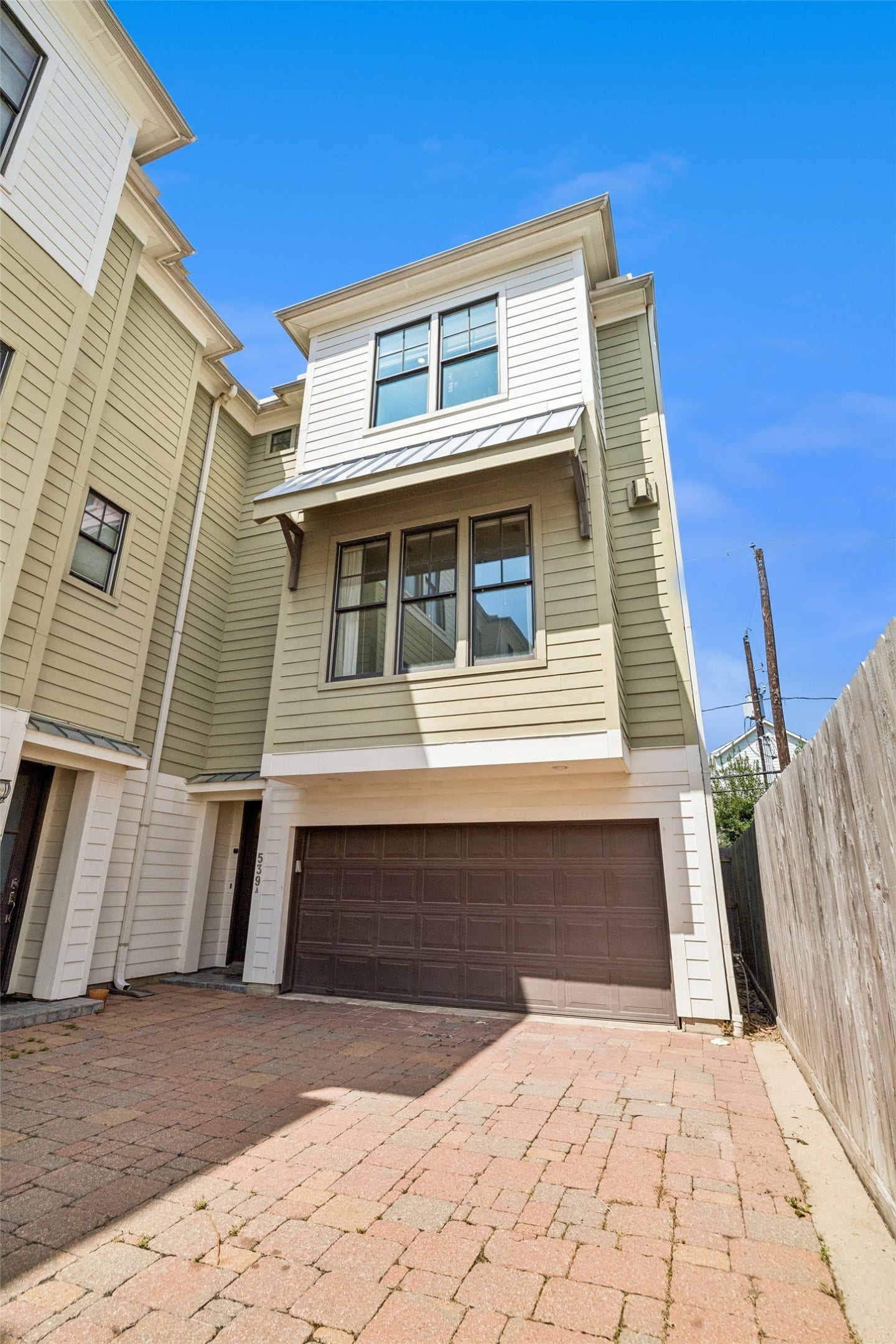 One last look at this special home, uniquely situated in a quiet block just steps away from all that the Heights has to offer!