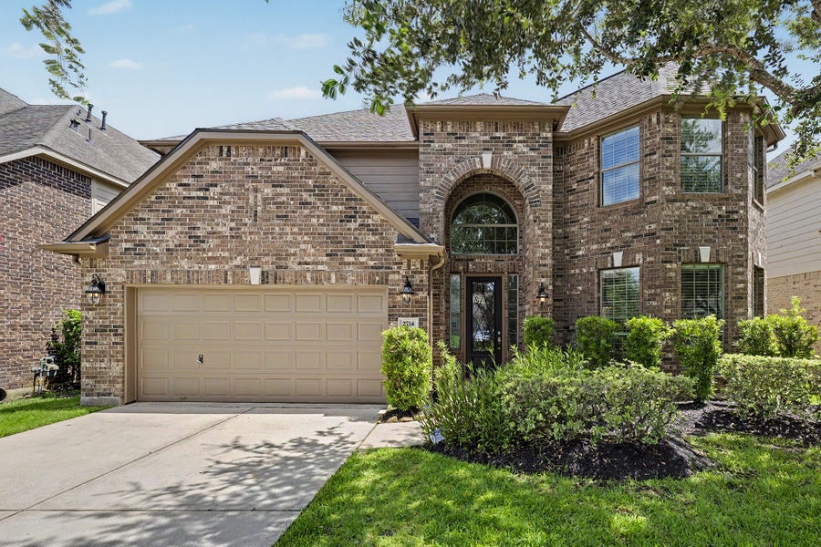 Property photo for 2714 Nickel Canyon Drive, Rosharon, TX