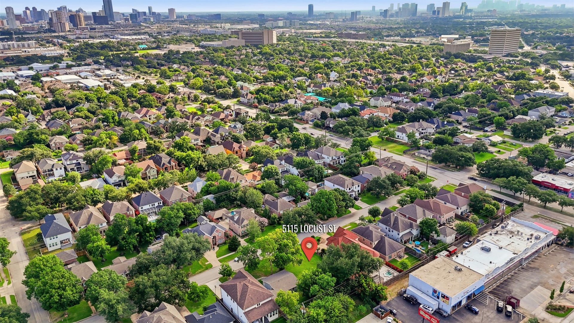 5115 Locust Street, Bellaire, TX 77401 quiet and well established neighborhood
