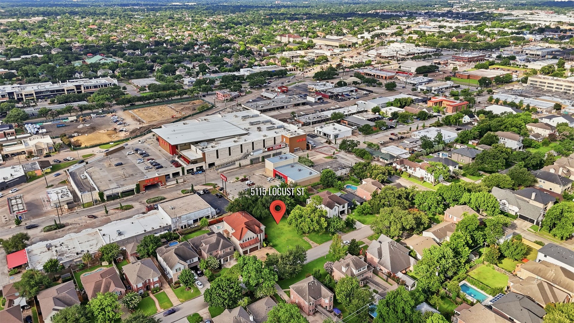 5115 Locust Street, Bellaire, TX 77401 Surrounded by new builds