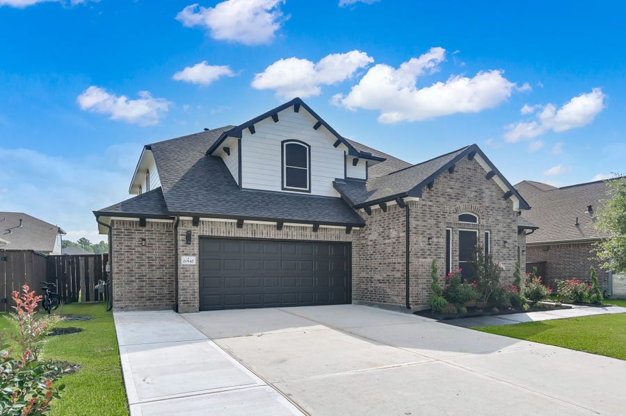 Property photo for 20142 Bushwick Falls Drive, Montgomery, TX