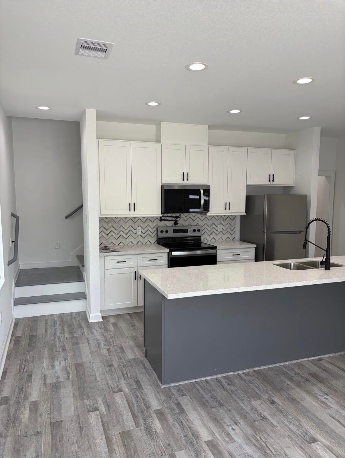 9315 Ashville Drive, #A B, Houston, TX 77051 Unit B