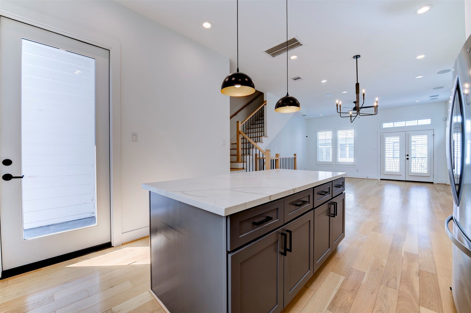 10910 Fire Creek Drive, Houston, TX 77043 10910 Fire Creek Drive, Houston, TX 77043