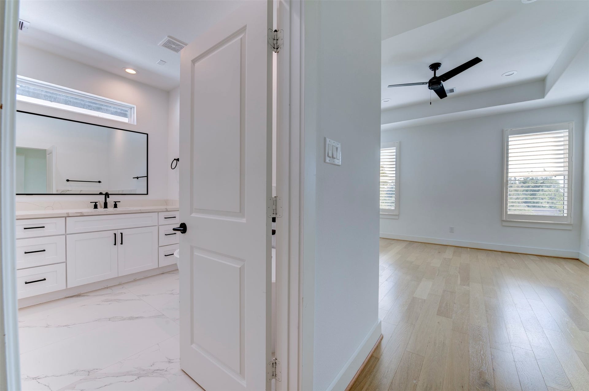 10910 Fire Creek Drive, Houston, TX 77043 10910 Fire Creek Drive, Houston, TX 77043
