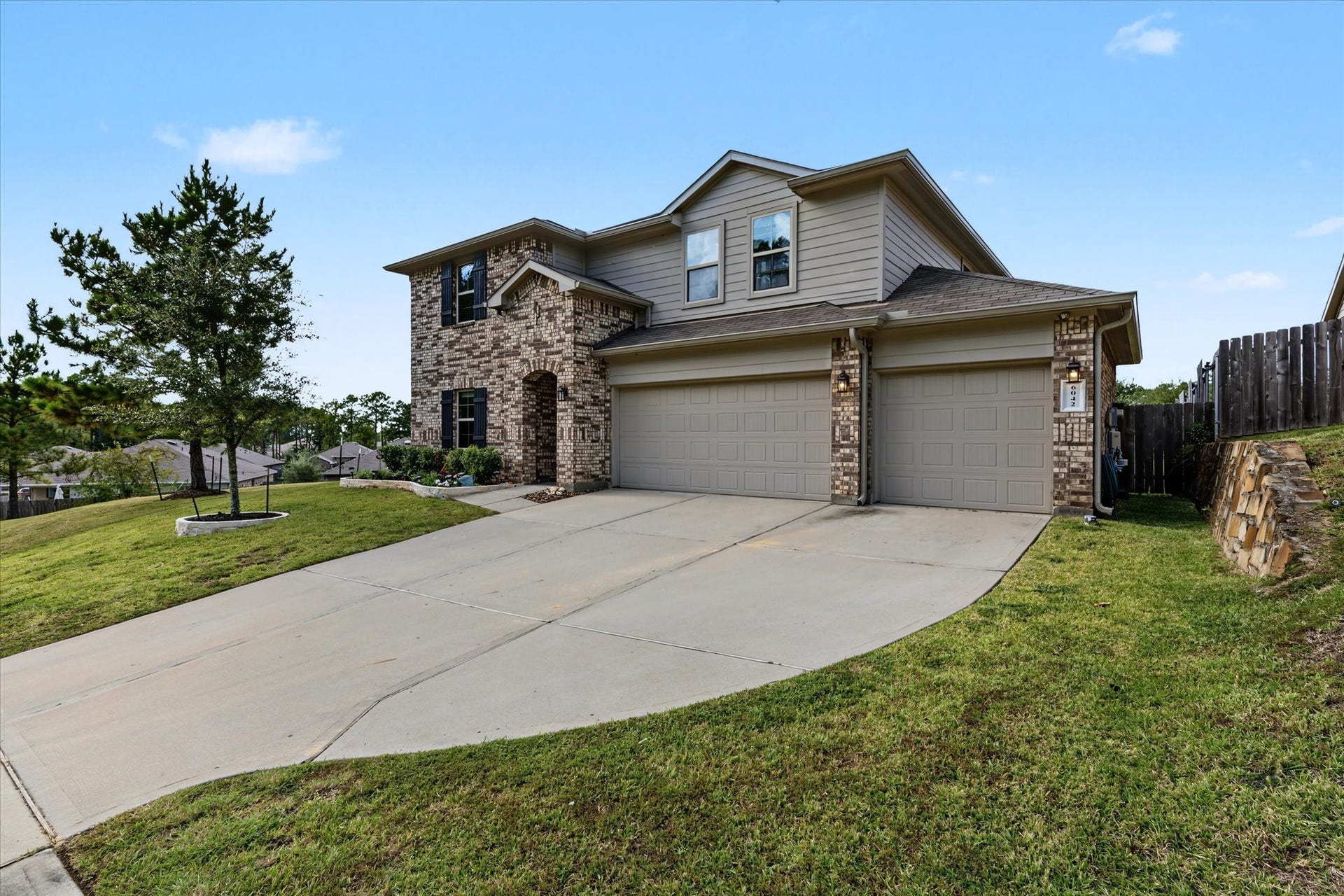 6042 Dulcina Court, Conroe, TX 77304 6042 Dulcina Court, Conroe, TX 77304