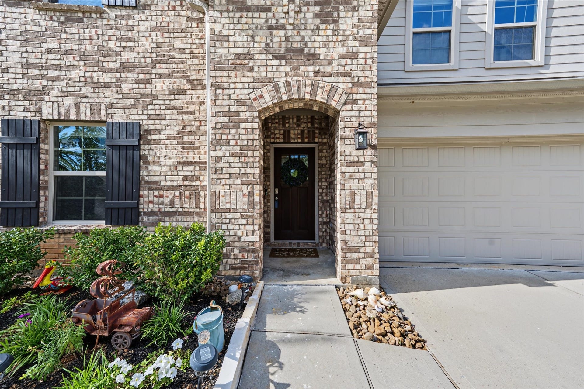6042 Dulcina Court, Conroe, TX 77304 6042 Dulcina Court, Conroe, TX 77304