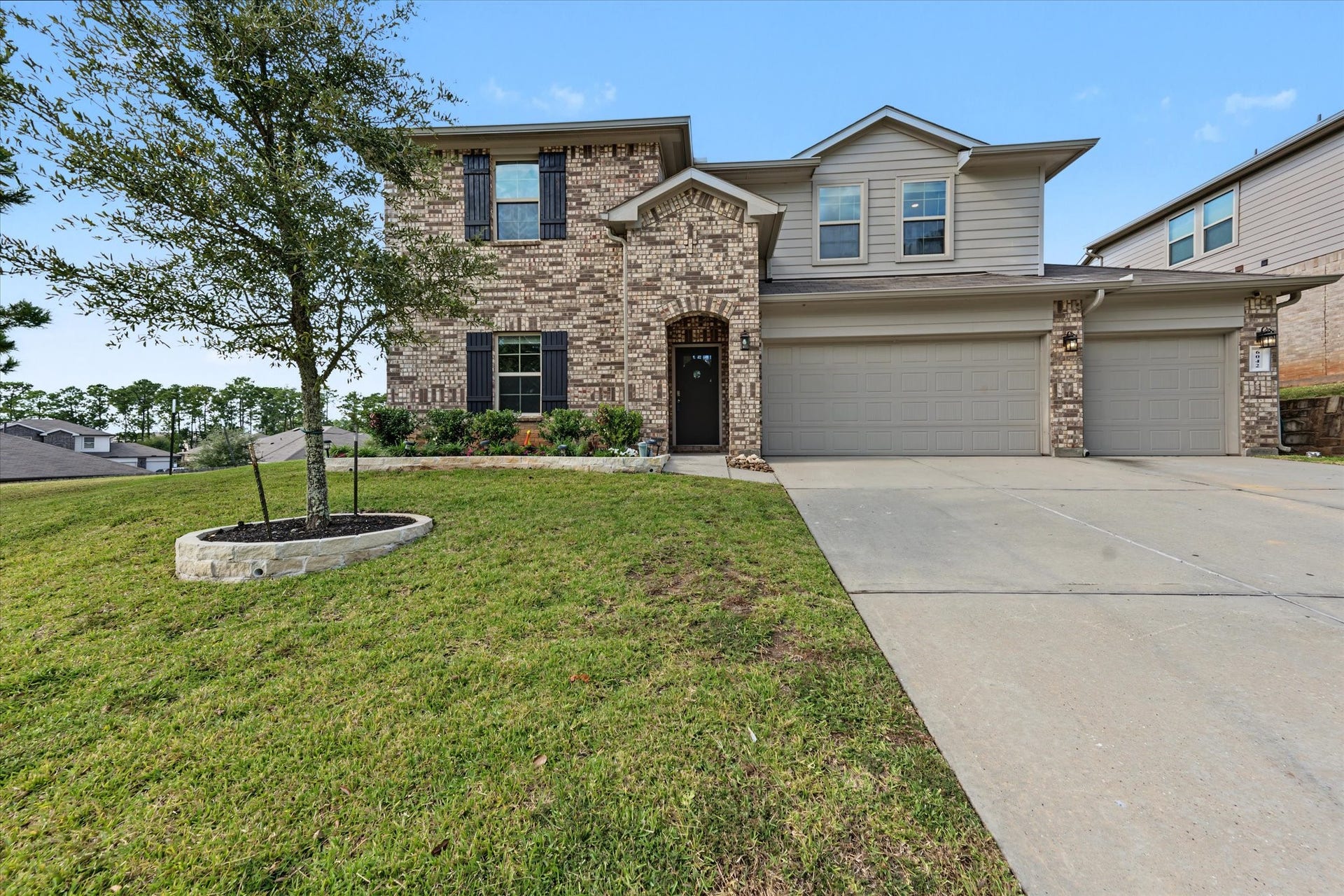 6042 Dulcina Court, Conroe, TX 77304 6042 Dulcina Court, Conroe, TX 77304