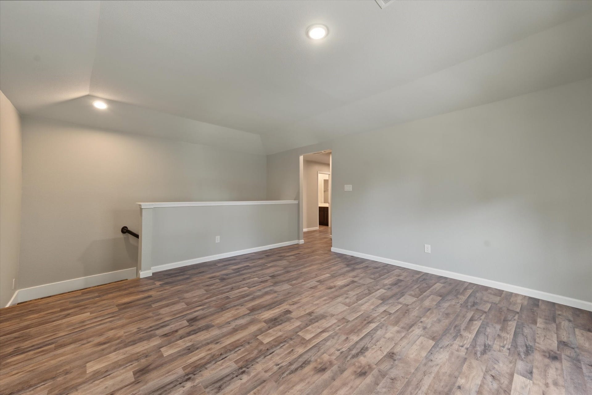 6042 Dulcina Court, Conroe, TX 77304 6042 Dulcina Court, Conroe, TX 77304