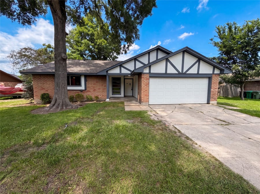 Property photo for 311 Fir Ridge Drive, Houston, TX