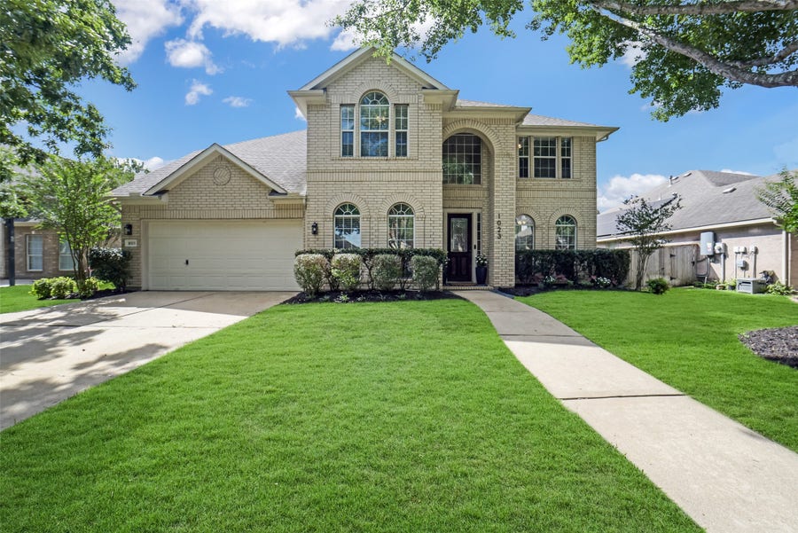 Property photo for 1023 Longdraw Drive, Katy, TX