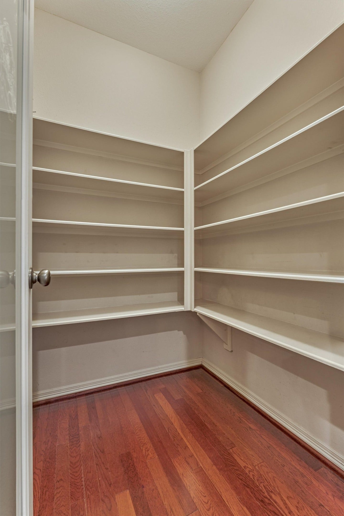1794 Canyon Lake Creek Drive, Conroe, TX 77304 Large walk-in pantry with plenty of storage.