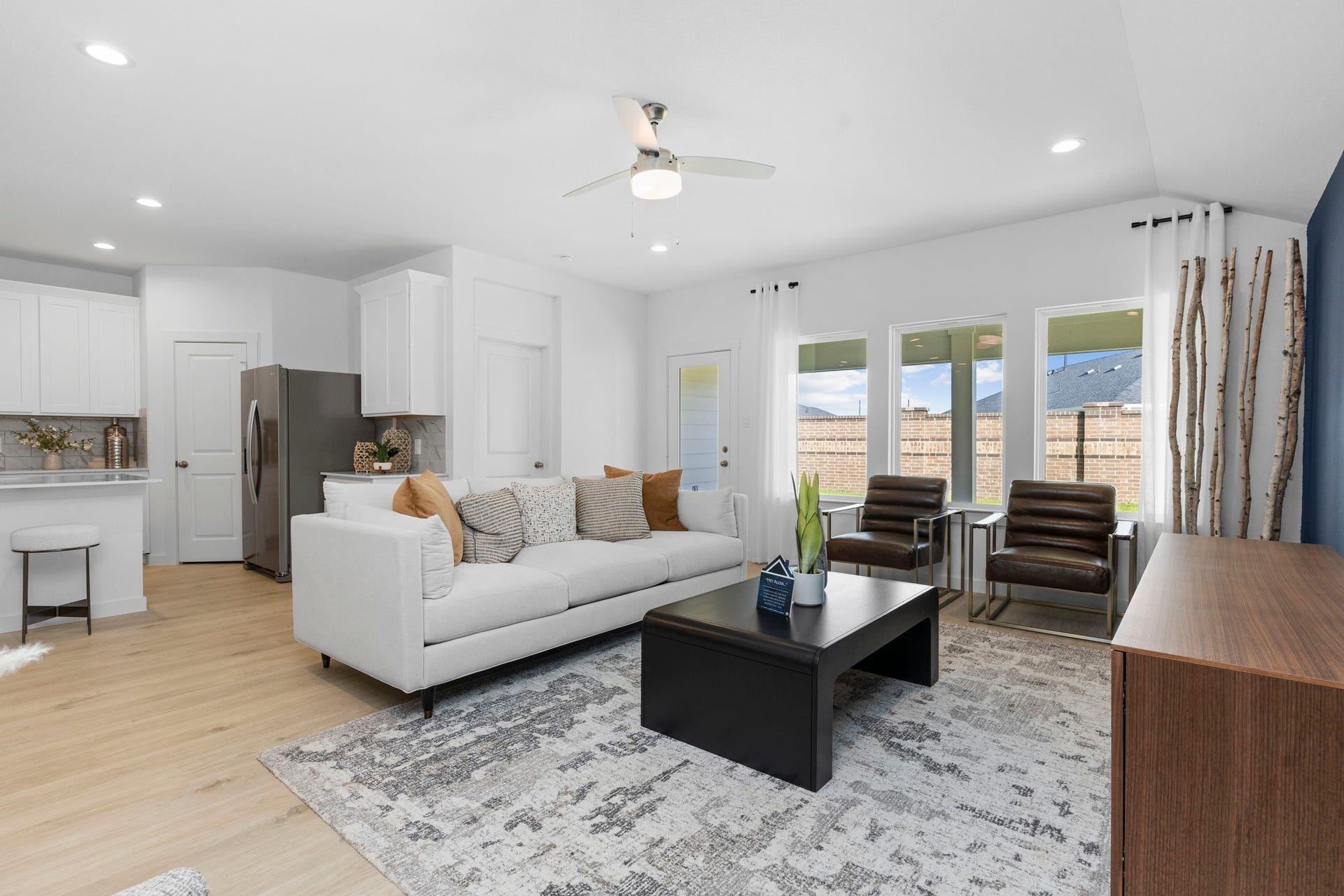 1410 Whimbrel Court, Beasley, TX 77417 *Images and 3D tour are for illustration only and options may vary from home as built.