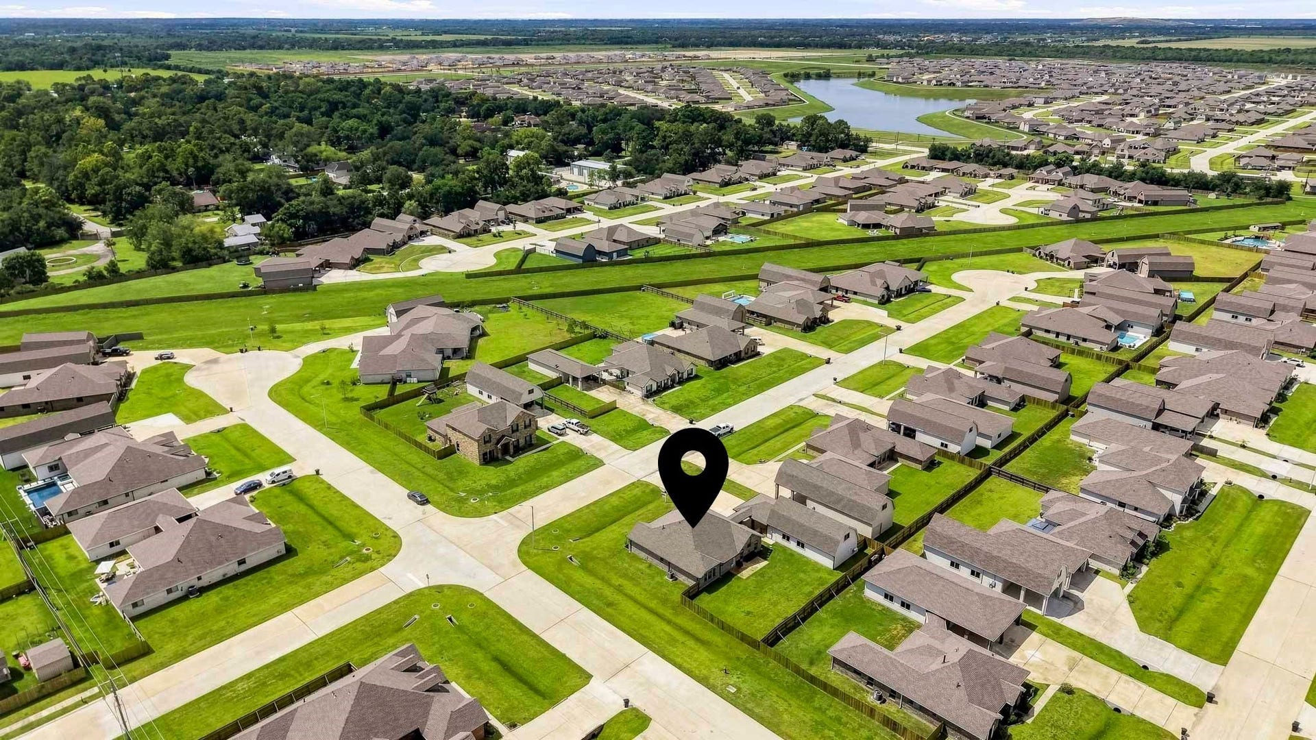 2102 Wikiup Street, Dickinson, TX 77539 Aerial Corner Lot View.