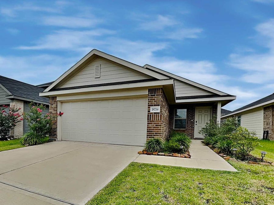 Property photo for 18714 Mercer Falls Drive, Hockley, TX