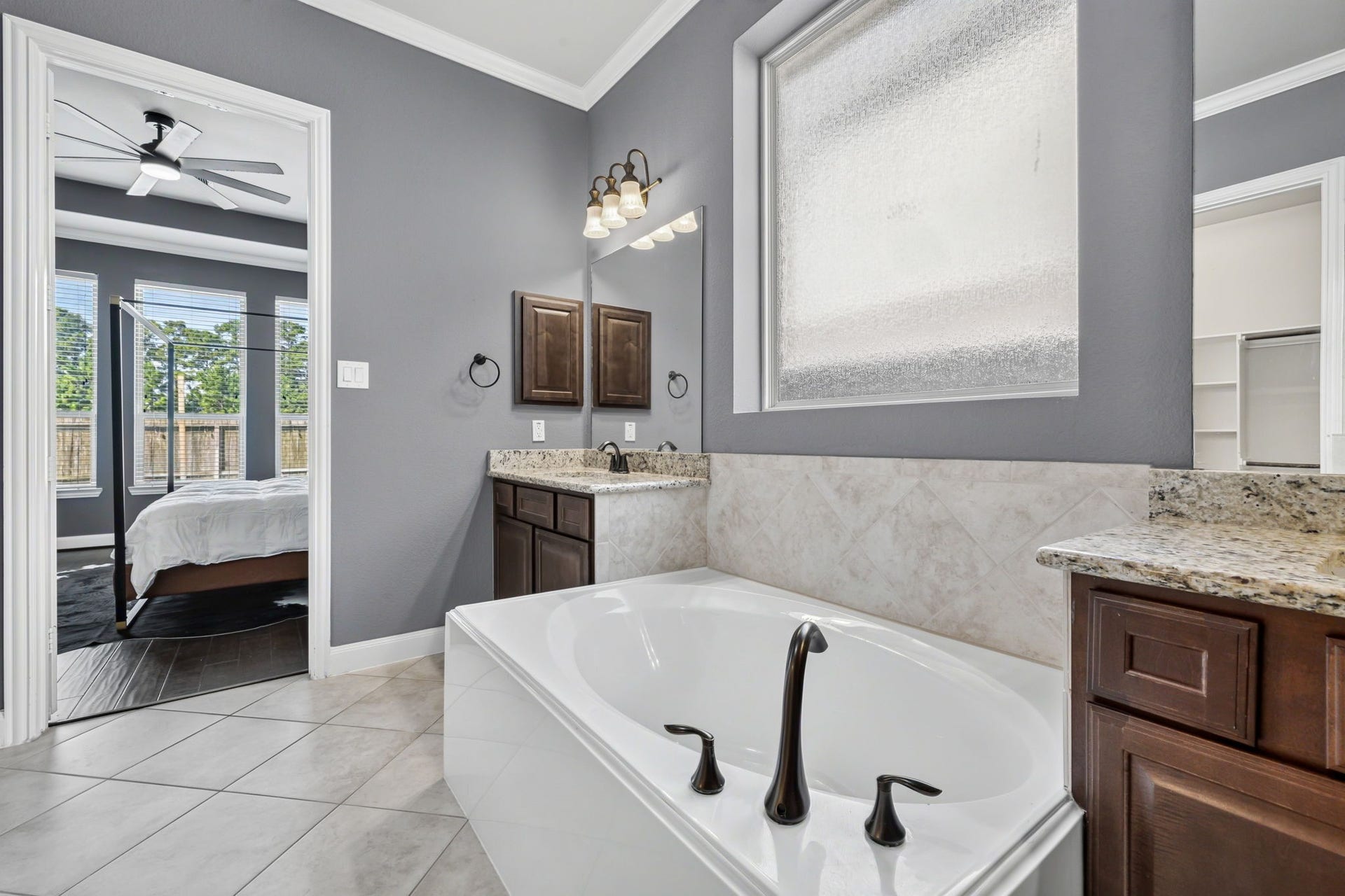 13407 Cameron Reach Drive, Tomball, TX 77377 13407 Cameron Reach Drive, Tomball, TX 77377