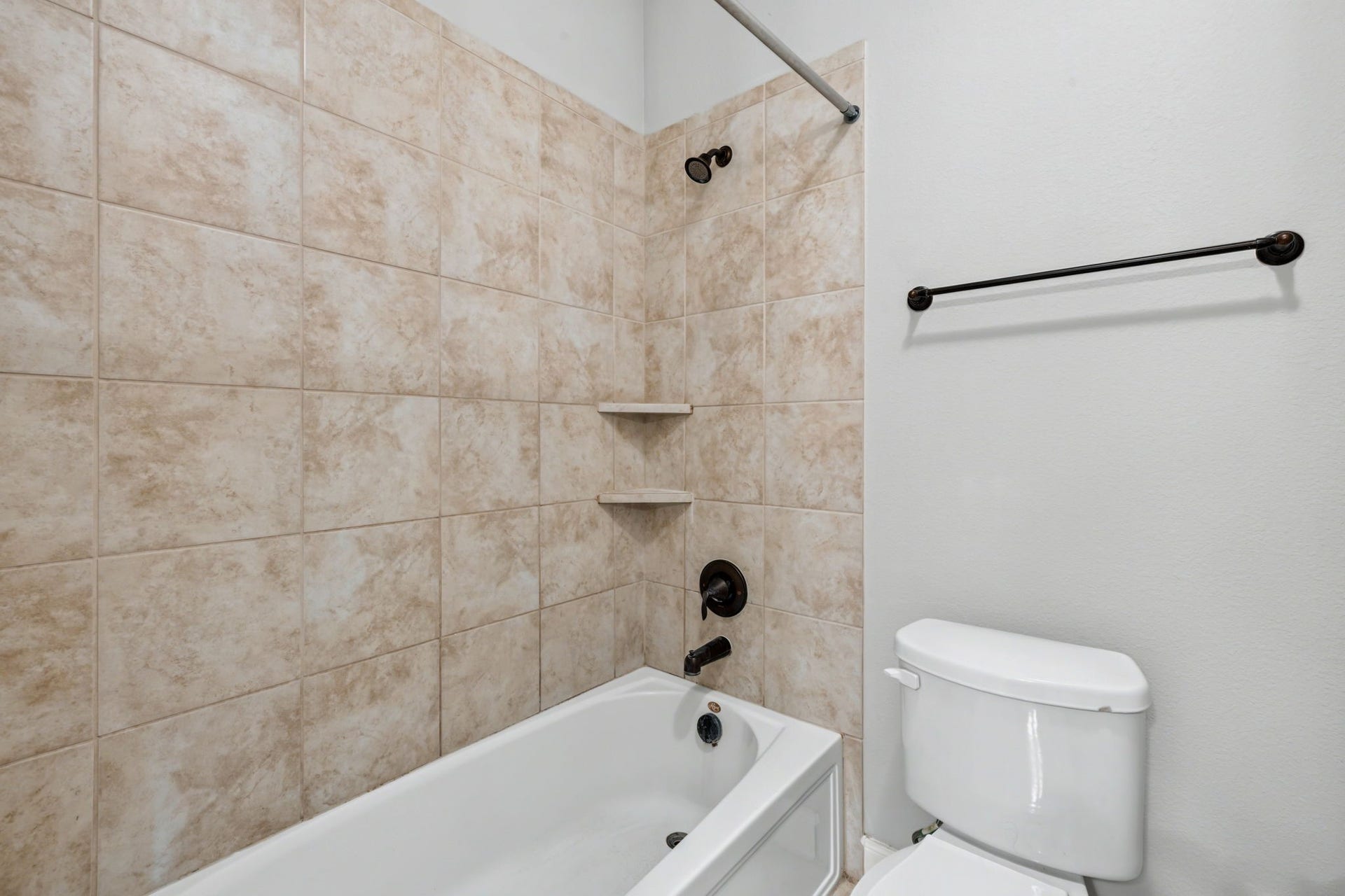 13407 Cameron Reach Drive, Tomball, TX 77377 13407 Cameron Reach Drive, Tomball, TX 77377
