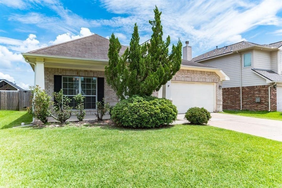 Property photo for 5431 Harbor Mist, Baytown, TX