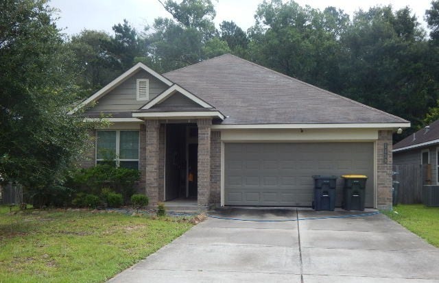 Property photo for 1139 Shadow Glenn Drive, Conroe, TX