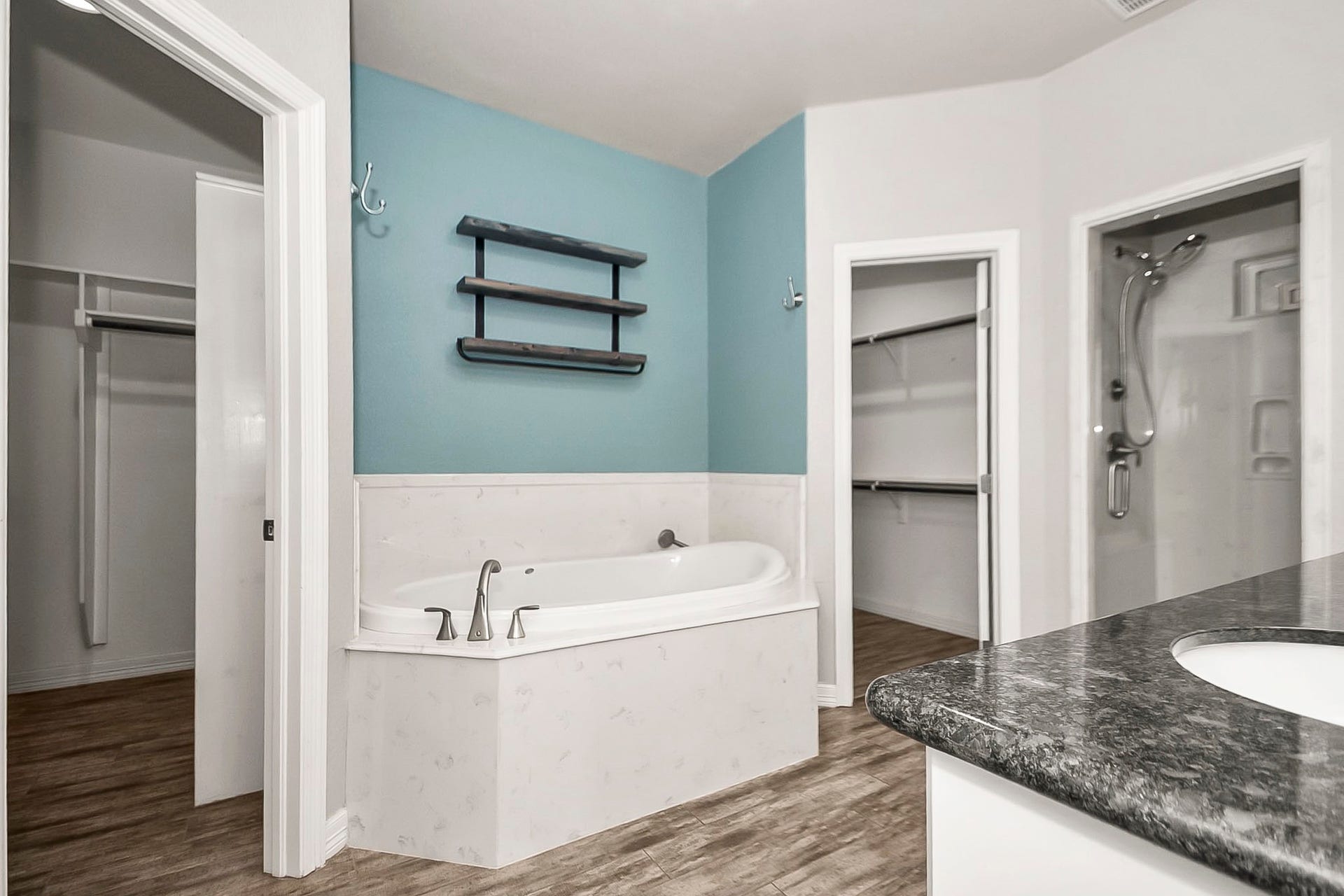 Primary En Suite