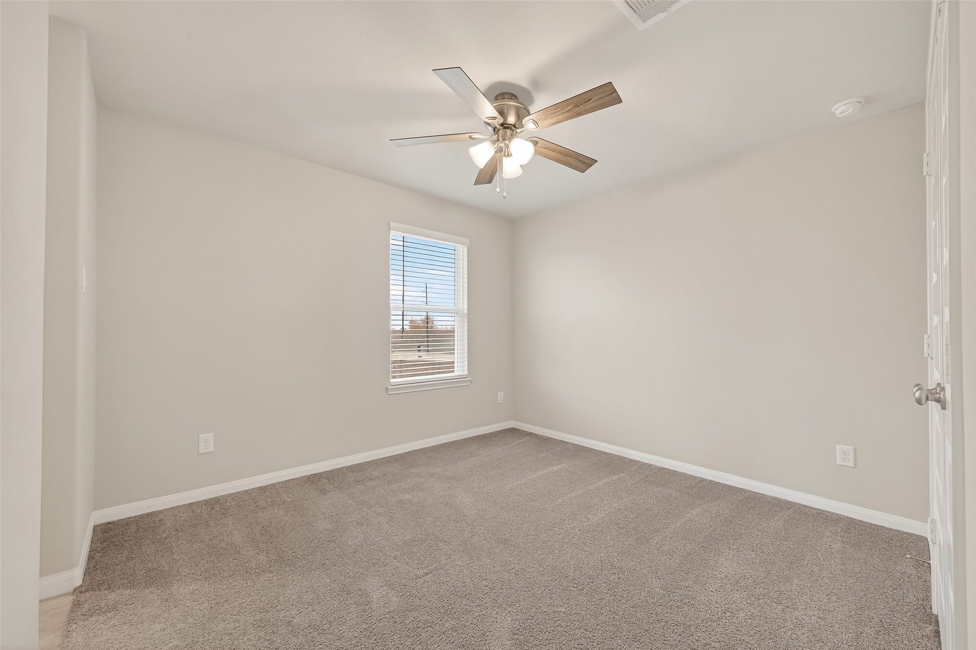 11407 Brookside Arbor Lane, Richmond, TX 77406 Secondary bedroom 1