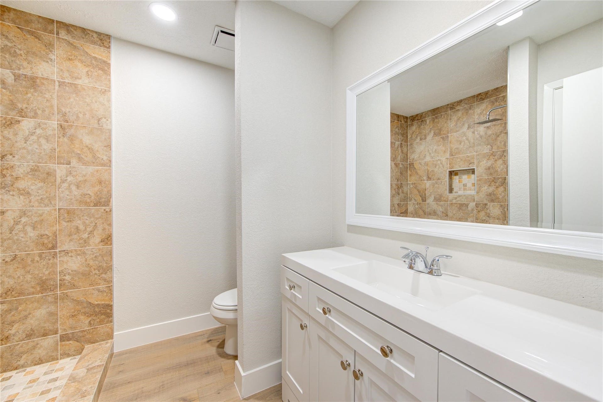 328 Meadow Wood Ct Court, League City, TX 77573 328 Meadow Wood Ct Court, League City, TX 77573