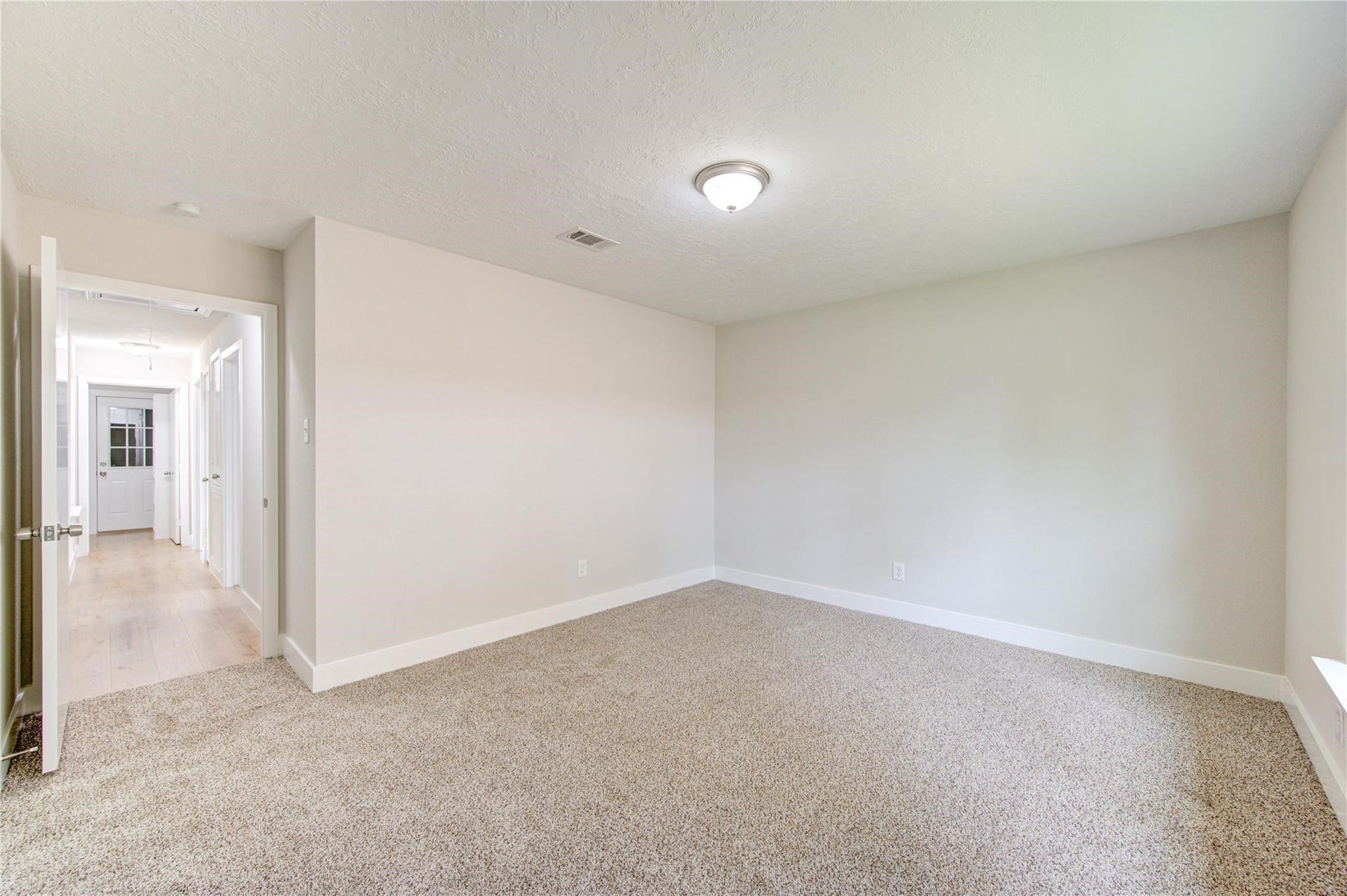 328 Meadow Wood Ct Court, League City, TX 77573 328 Meadow Wood Ct Court, League City, TX 77573