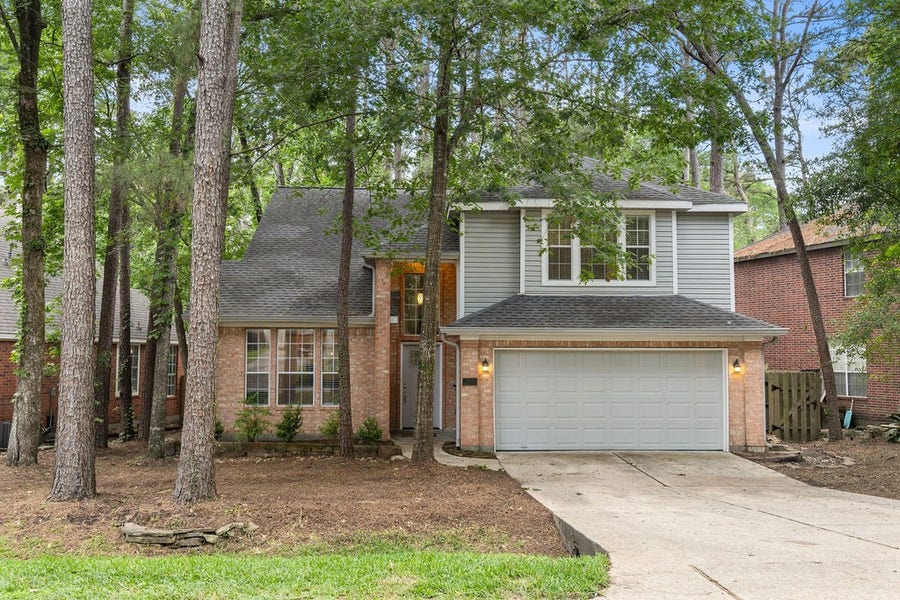 Property photo for 39 W Tallowberry Drive, The Woodlands, TX
