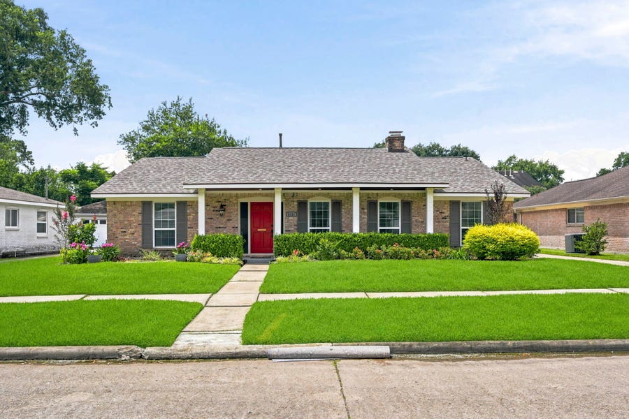 Property photo for 6131 Yarwell Drive, Houston, TX