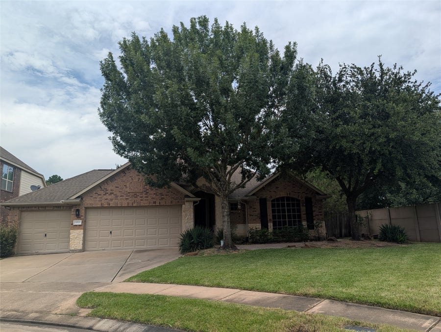 Property photo for 14915 Bronze Finch Drive, Cypress, TX