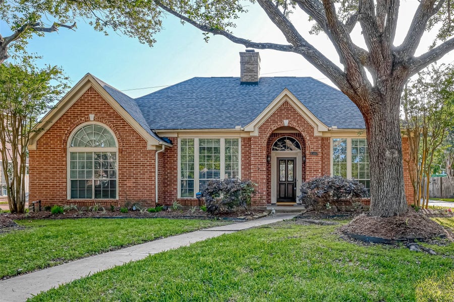 Property photo for 4502 Devonshire Street, Sugar Land, TX