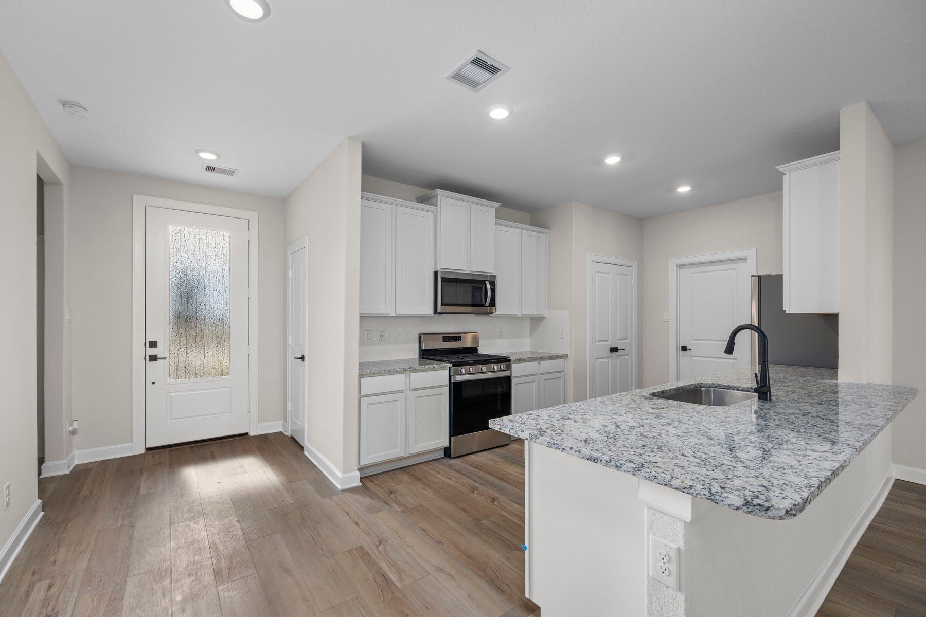 3210 Banyan Drive, Texas City, TX 77510 3210 Banyan Drive, Texas City, TX 77510