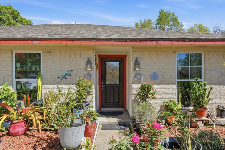 Property photo for 6203 Sunnygate Drive, Spring, TX