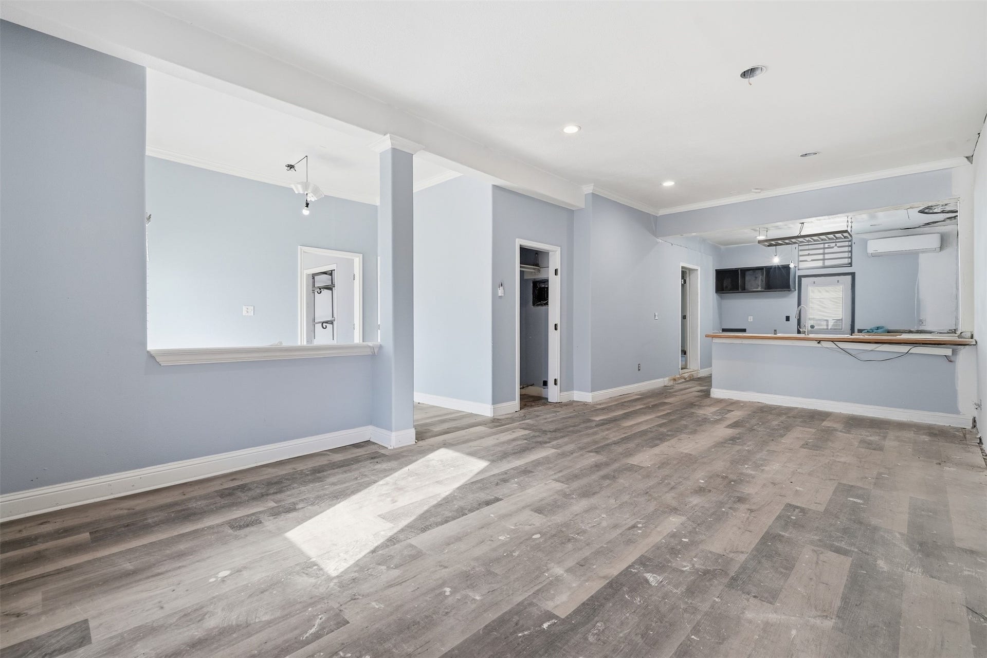 2025 Ave N 1/2, Galveston, TX 77550