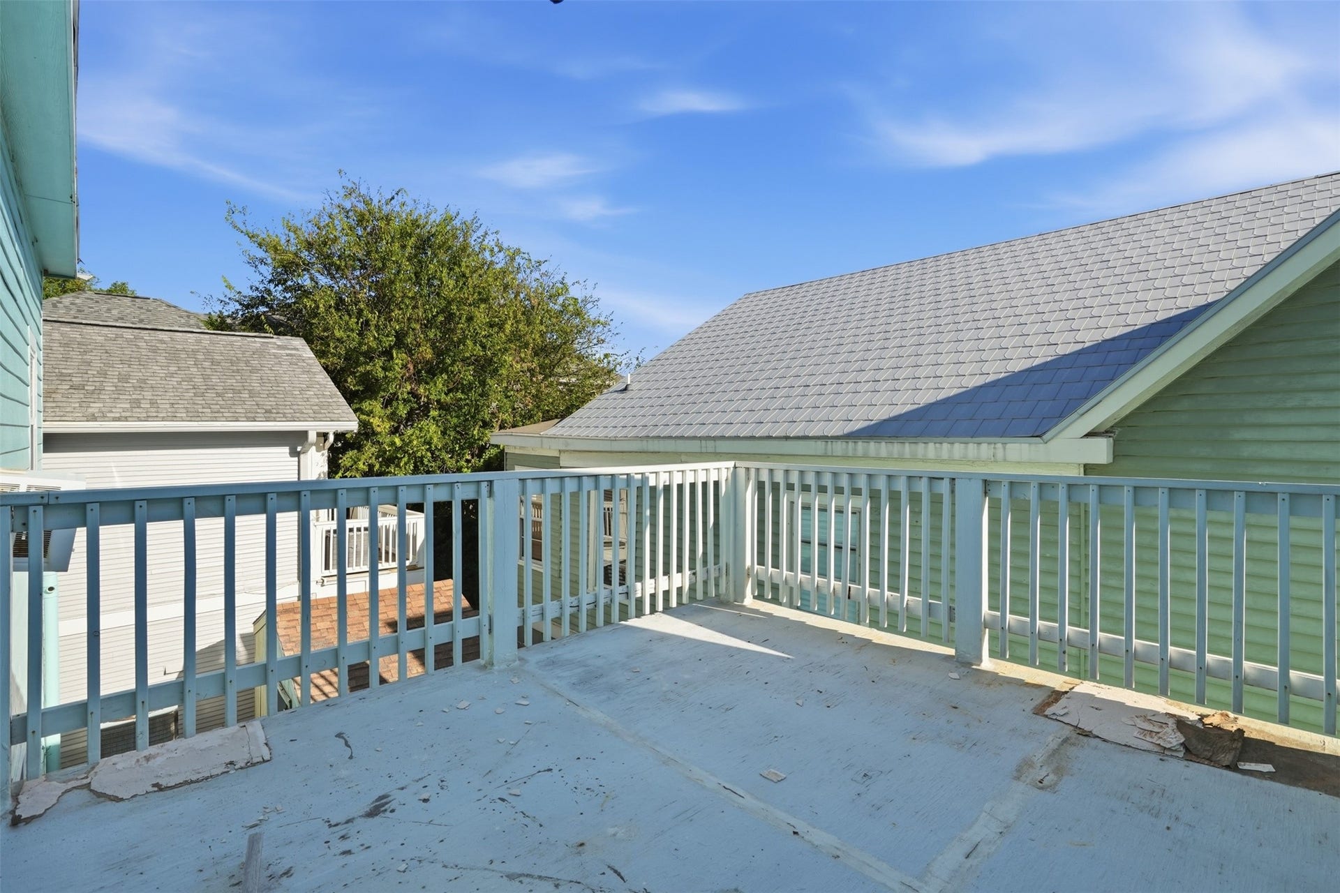 2025 Ave N 1/2, Galveston, TX 77550