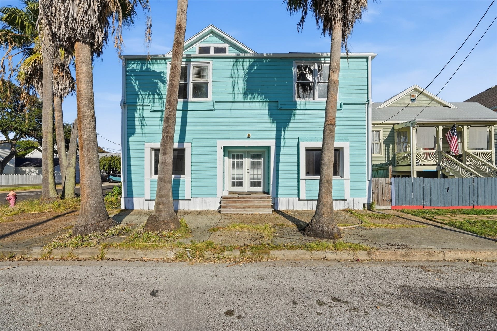 2025 Ave N 1/2, Galveston, TX 77550