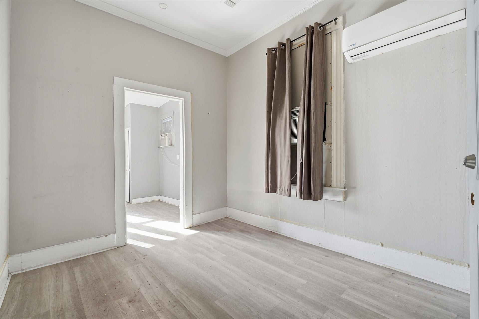 2025 Ave N 1/2, Galveston, TX 77550