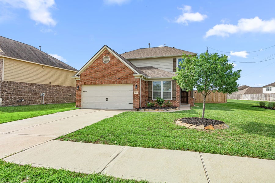 Property photo for 2922 Coachmaker Trail, Rosenberg, TX
