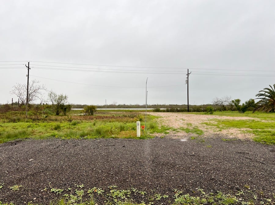 Property photo for 1112 Highway 87, Port Bolivar, TX
