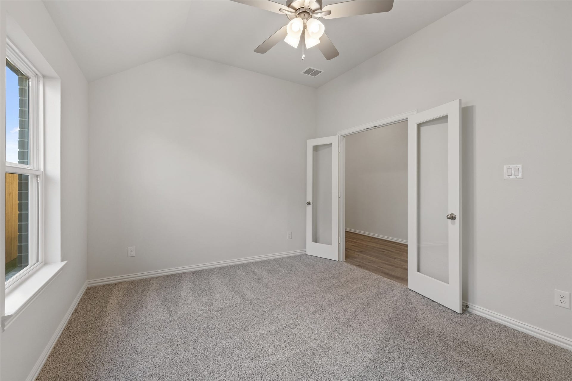 811 Sweet Willow Lane, Rosharon, TX 77583