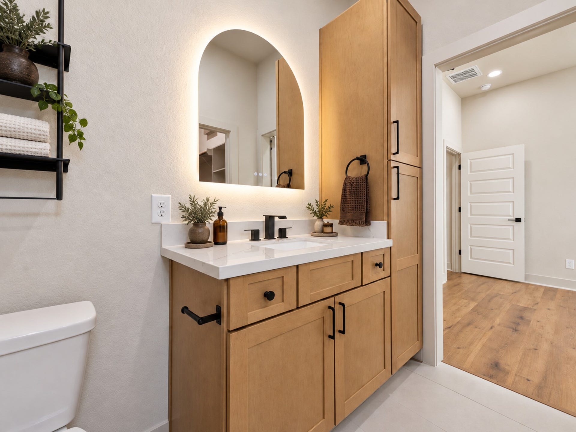 9721 Turnbow A and B Street, Houston, TX 77029 This photo has been virtually staged for