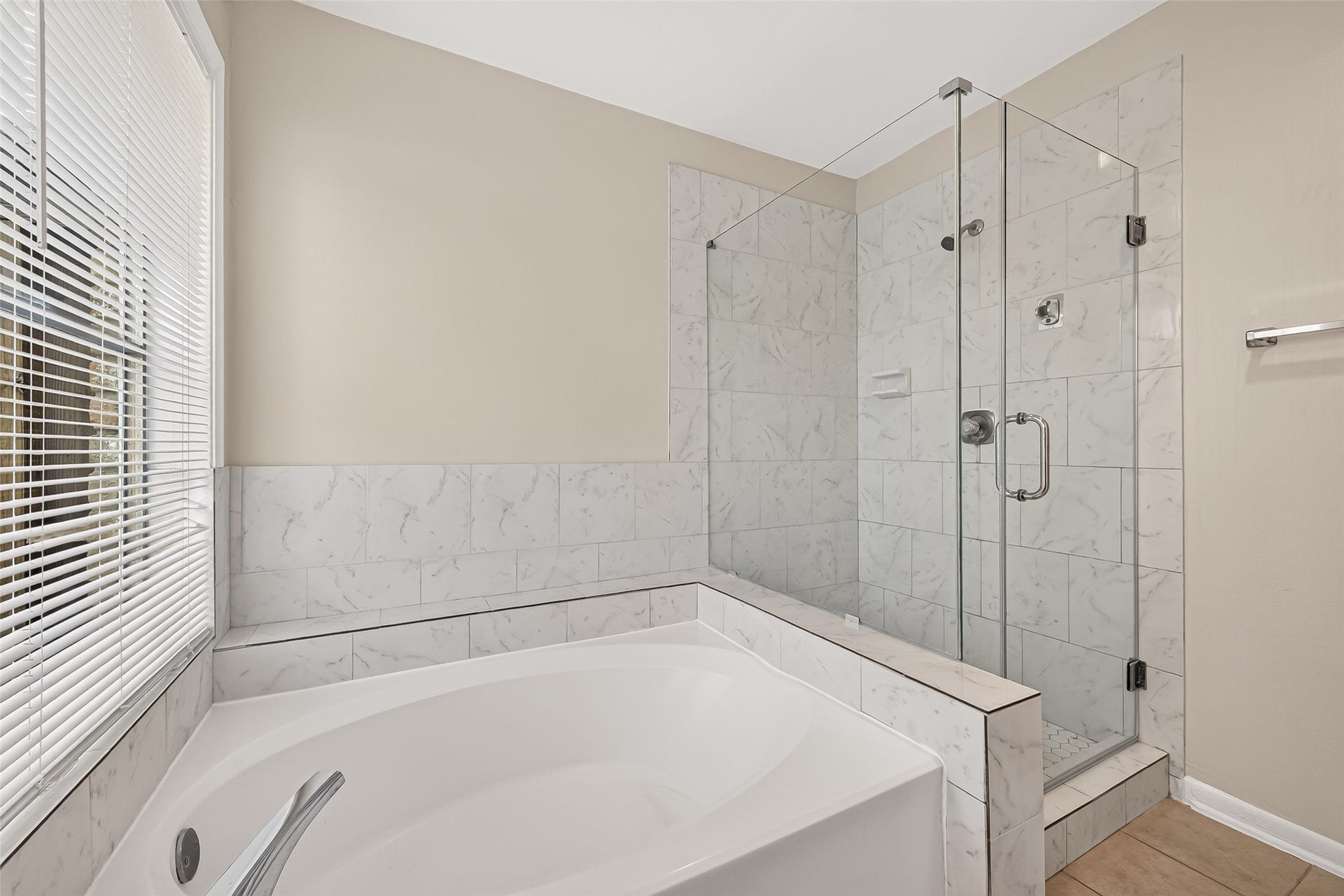 2215 Brook View Lane, Sugar Land, TX 77479 2215 Brook View Lane, Sugar Land, TX 77479