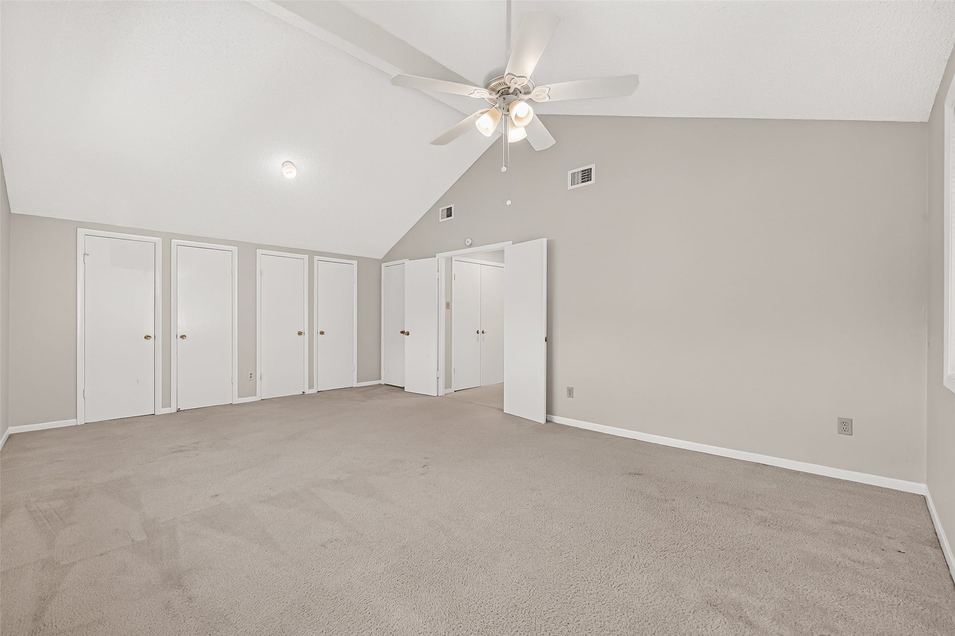 2215 Brook View Lane, Sugar Land, TX 77479 2215 Brook View Lane, Sugar Land, TX 77479