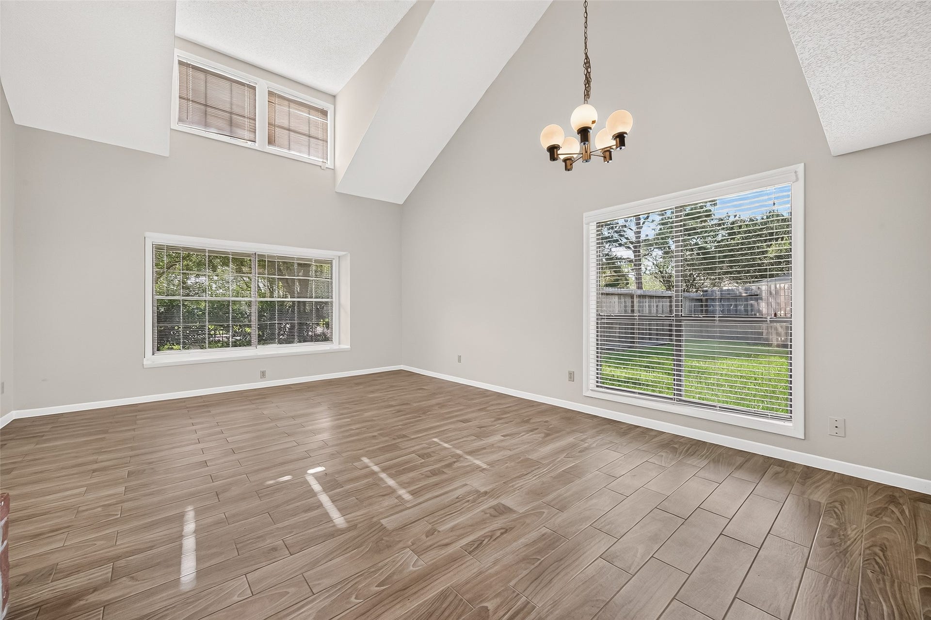 2215 Brook View Lane, Sugar Land, TX 77479 2215 Brook View Lane, Sugar Land, TX 77479
